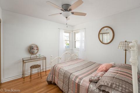 7114 W Devon Ave, Chicago, IL 60631 photo 5