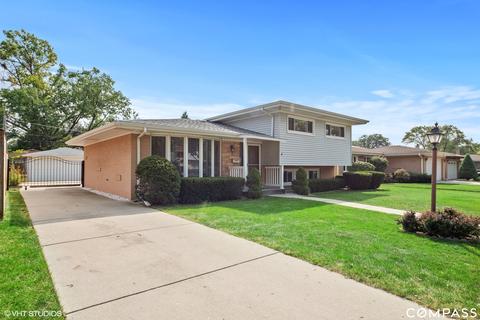 2009 Westview Dr, Des Plaines, IL 60018 photo 1