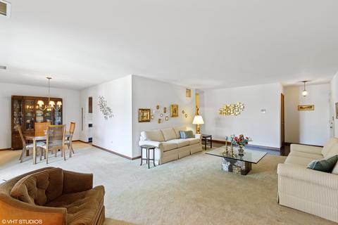 240 Windsor Ln #D, Willowbrook, IL 60527 photo 3