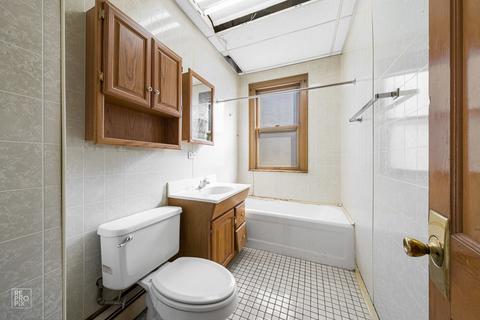 7546 W 62nd St, Summit, IL 60501 photo 4