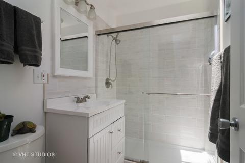 830 E Glenwood Rd, Glenview, IL 60025 photo 9