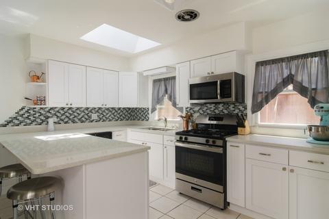 830 E Glenwood Rd, Glenview, IL 60025 photo 4