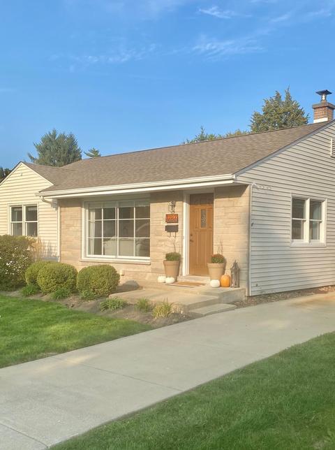1287 Webster Ln, Des Plaines, IL 60018 photo 9