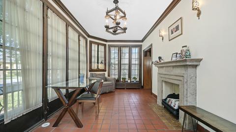 5501 W Cullom Ave, Chicago, IL 60641 photo 6