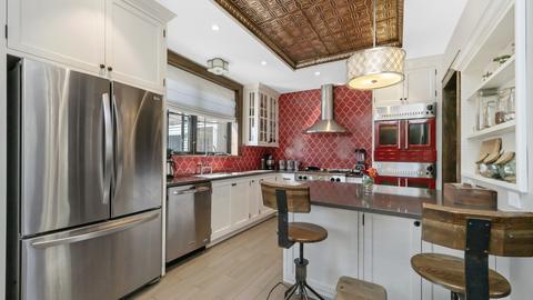 5501 W Cullom Ave, Chicago, IL 60641 photo 13