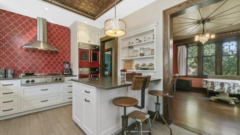 5501 W Cullom Ave, Chicago, IL 60641 photo 12