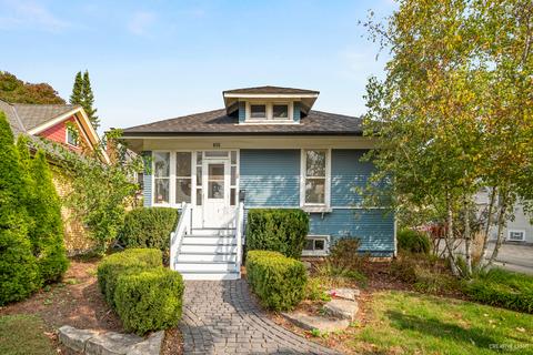 615 E Benton Ave, Naperville, IL 60540 photo 2