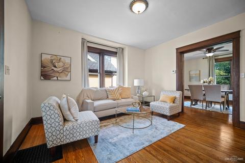 615 E Benton Ave, Naperville, IL 60540 photo 4
