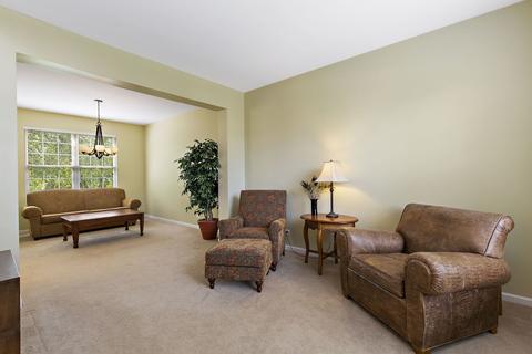 329 Alpine Dr, Gilberts, IL 60136 photo 4