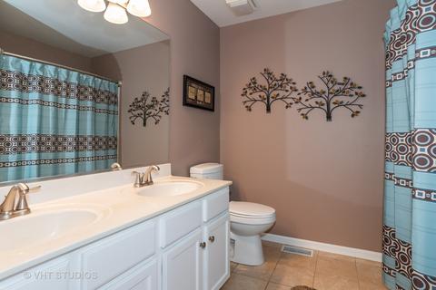 373 Persimmon Ct, Bartlett, IL 60103 photo 11