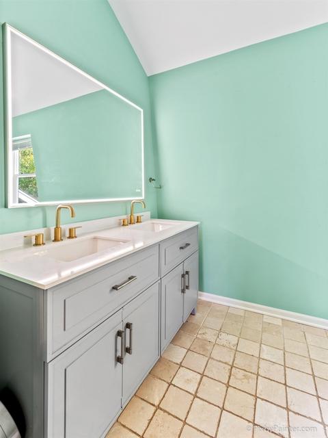160 Gromer Rd, Elgin, IL 60120 photo 19