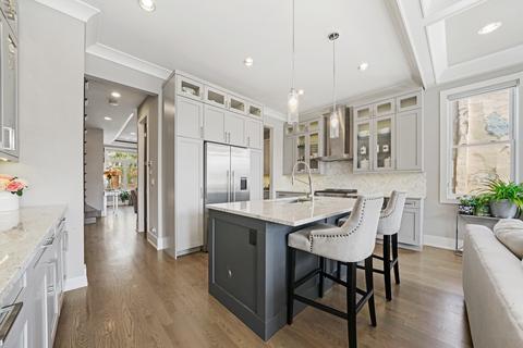 539 E 41st St, Chicago, IL 60653 photo 13