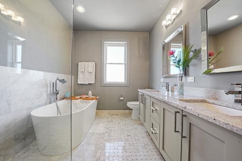 539 E 41st St, Chicago, IL 60653 photo 24