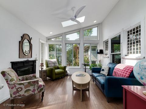 1020 Garner Ave, Wheaton, IL 60187 photo 3