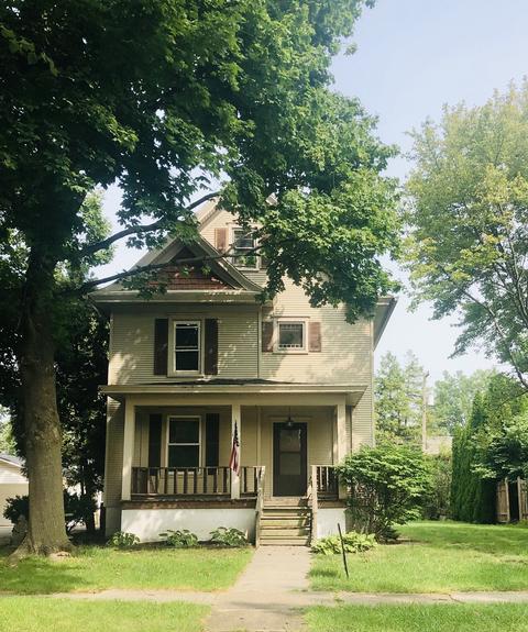 1418 E Olive St, Bloomington, IL 61701 photo 1