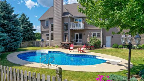 2018 Devonshire Ct, Oswego, IL 60543 photo 3