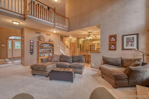 2018 Devonshire Ct, Oswego, IL 60543 photo 9