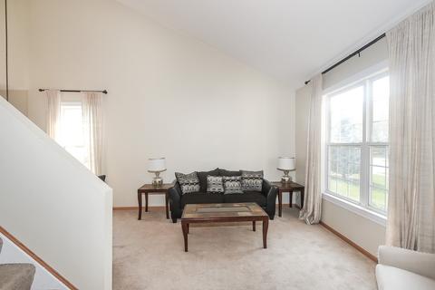 2212 Ashbrook Ln, Plainfield, IL 60586 photo 2