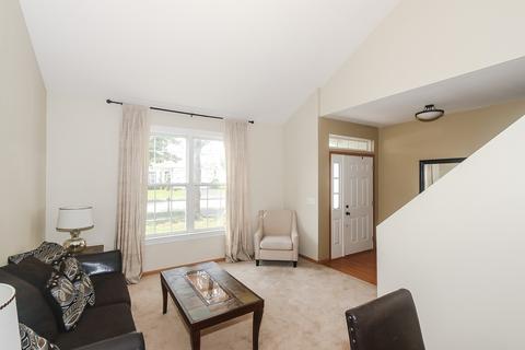 2212 Ashbrook Ln, Plainfield, IL 60586 photo 3