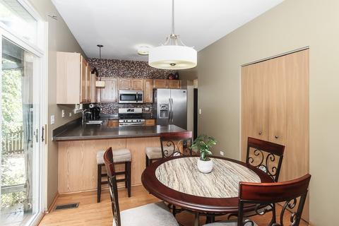 2212 Ashbrook Ln, Plainfield, IL 60586 photo 8