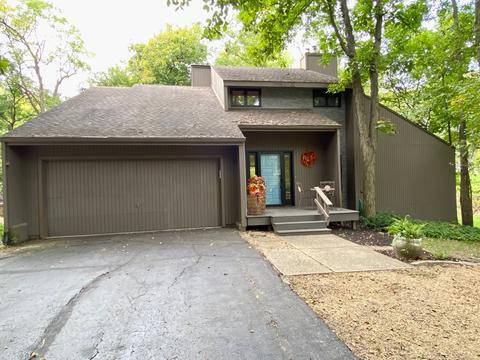 711 Highcrest Rd, Dixon, IL 61021 photo 1