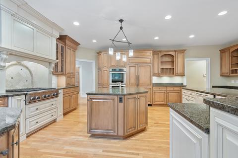 1717 E Prairie Ave, Wheaton, IL 60187 photo 11