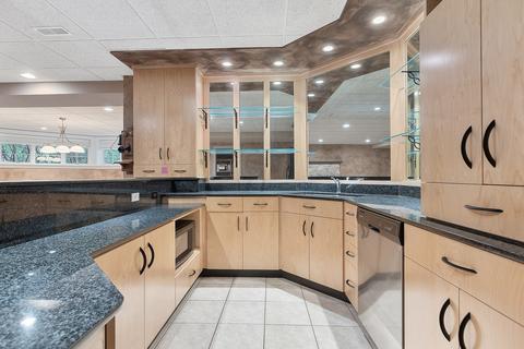 1717 E Prairie Ave, Wheaton, IL 60187 photo 26