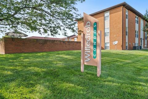 10 Willedrob Rd #2, Bloomington, IL 61701 photo 1
