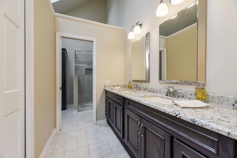 1943 Buckingham Dr, Wheaton, IL 60189 photo 23