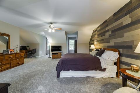 1943 Buckingham Dr, Wheaton, IL 60189 photo 29