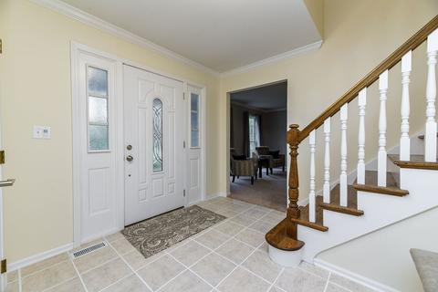1943 Buckingham Dr, Wheaton, IL 60189 photo 5