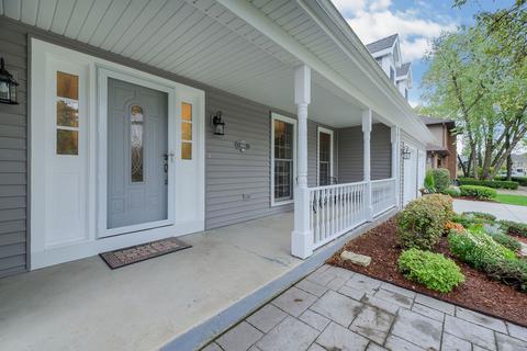 1943 Buckingham Dr, Wheaton, IL 60189 photo 3