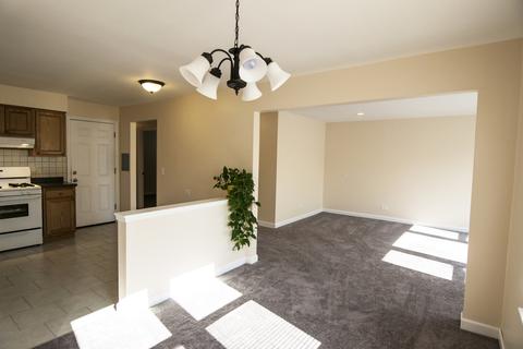 660 Beau Ct, Des Plaines, IL 60016 photo 13