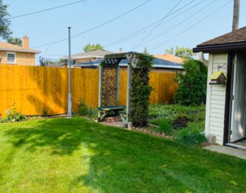 7930 Mcvicker Ave, Burbank, IL 60459 photo 18