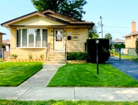 7930 Mcvicker Ave, Burbank, IL 60459 photo 1