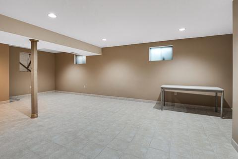 1240 W Dexter Ln, Hoffman Estates, IL 60169 photo 25