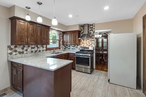 1240 W Dexter Ln, Hoffman Estates, IL 60169 photo 7