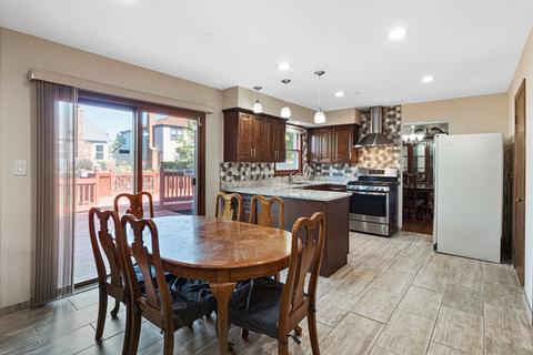 1240 W Dexter Ln, Hoffman Estates, IL 60169 photo 10