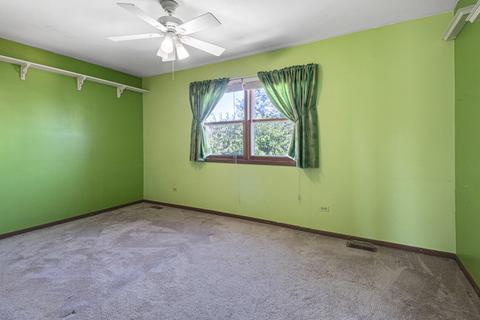 1240 W Dexter Ln, Hoffman Estates, IL 60169 photo 24
