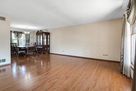 1240 W Dexter Ln, Hoffman Estates, IL 60169 photo 3