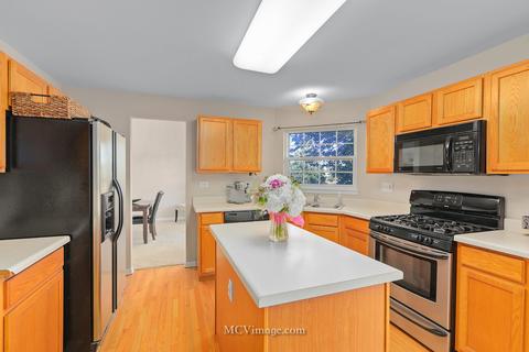 2715 Cavalcade Ct, Aurora, IL 60503 photo 10