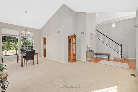 2715 Cavalcade Ct, Aurora, IL 60503 photo 7