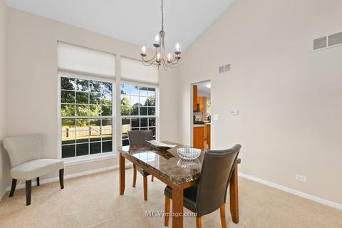 2715 Cavalcade Ct, Aurora, IL 60503 photo 8