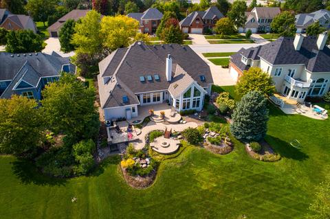 3647 White Eagle Dr, Naperville, IL 60564 photo 4