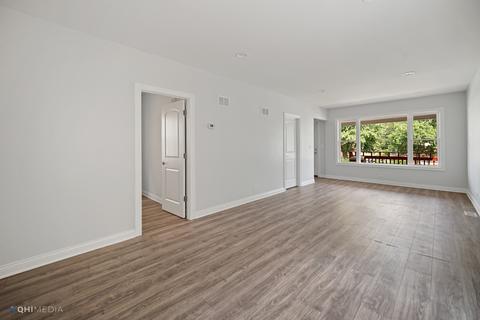 8940 S Normal Ave, Chicago, IL 60620 photo 2