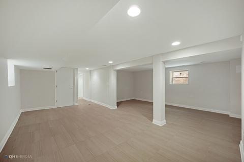 8940 S Normal Ave, Chicago, IL 60620 photo 13