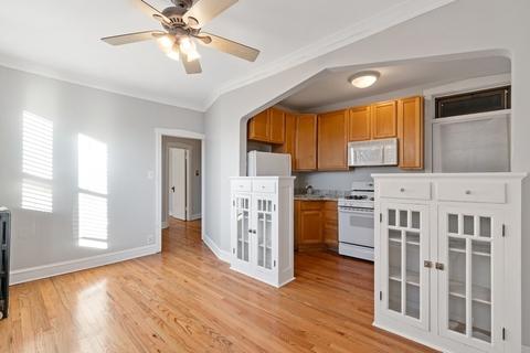 819 E 53rd St #2, Chicago, IL 60615 photo 8