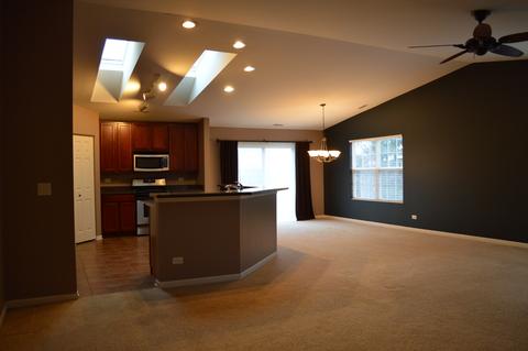 1505 Millbrook Dr, Algonquin, IL 60102 photo 6
