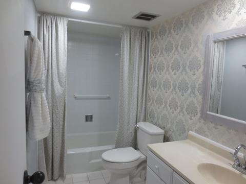 4608 Euclid Ave #2D, Rolling Meadows, IL 60008 photo 13
