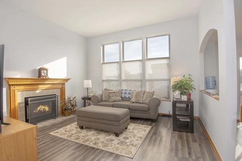 2120 Ashbrook Ln, Plainfield, IL 60586 photo 5